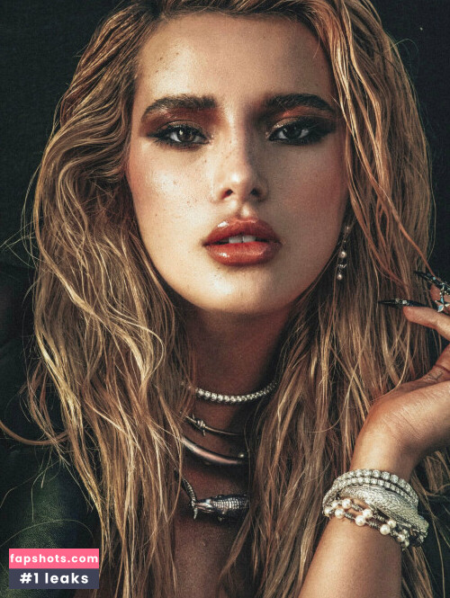 Bella Thorne gallery photo #3064