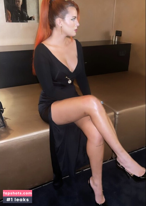 Bella Thorne gallery photo #3345