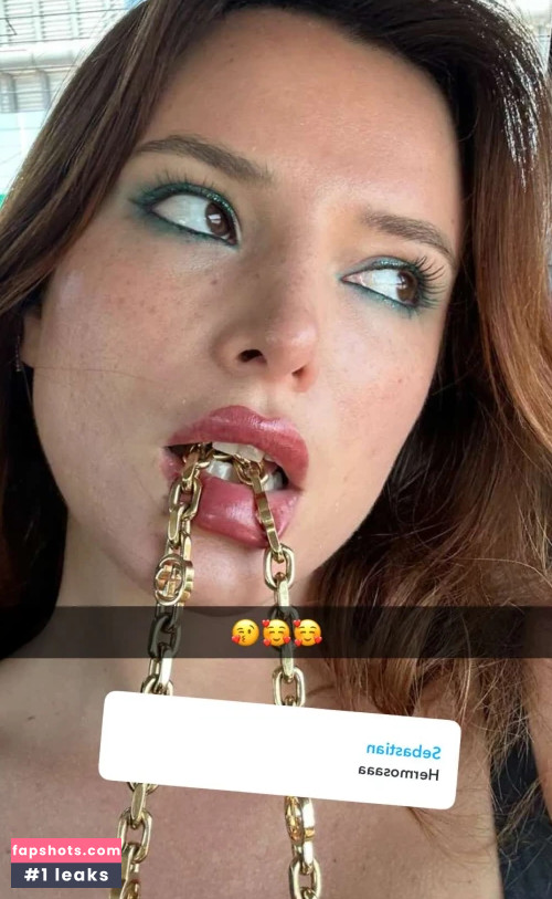 Bella Thorne gallery photo #447