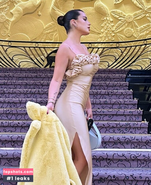 Bella Thorne gallery photo #512