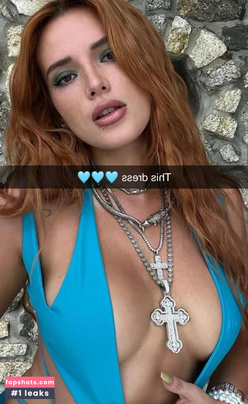 Bella Thorne gallery photo #700