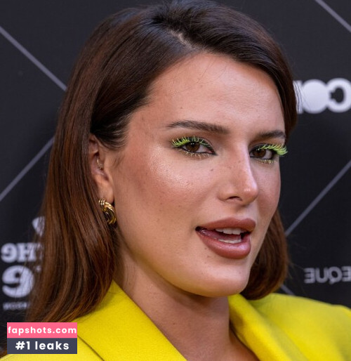 Bella Thorne gallery photo #834