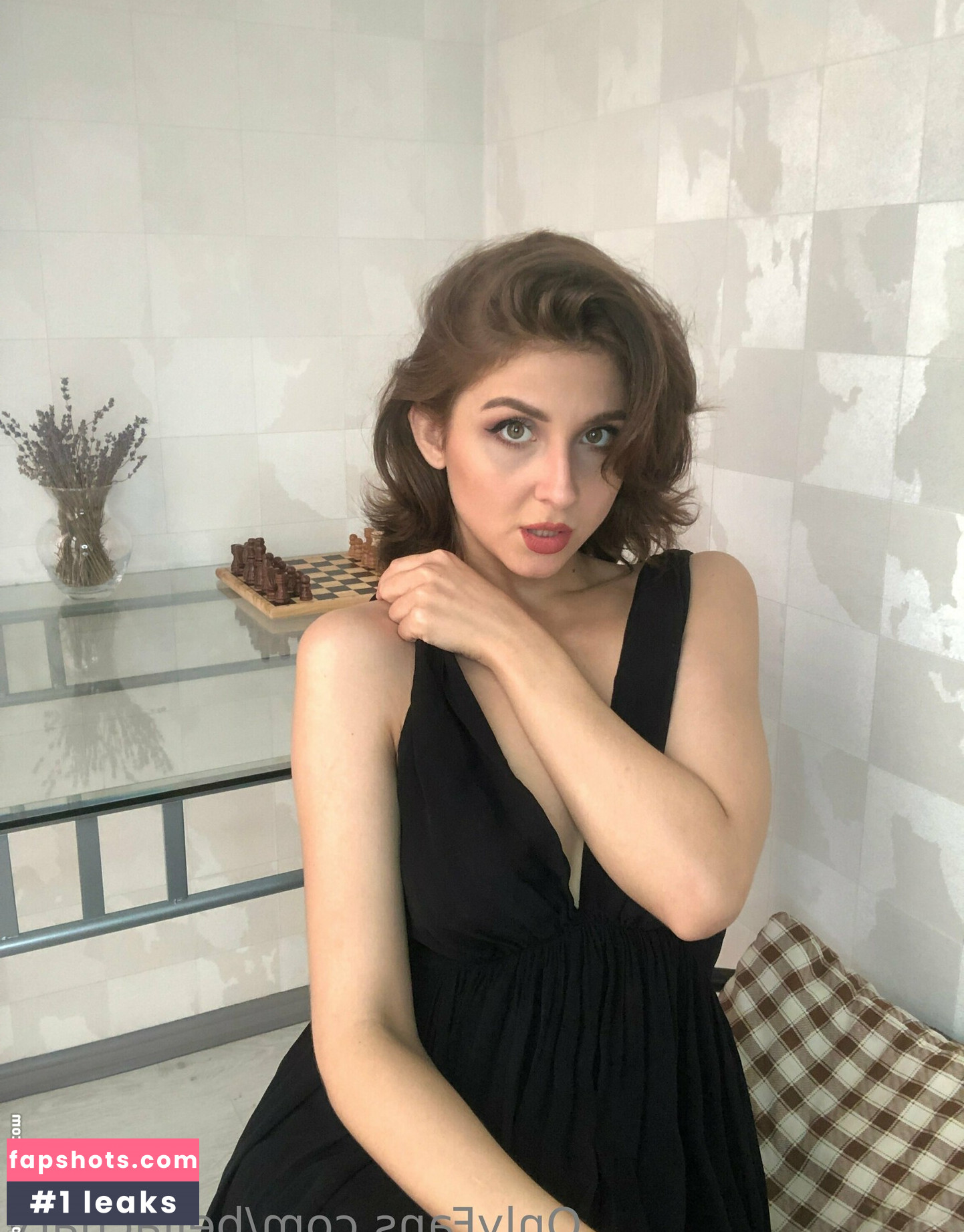 bellachary gallery photo #9