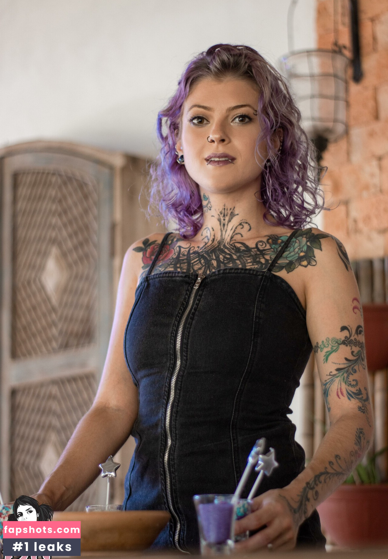 Belladonna gallery photo #2