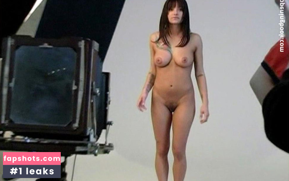 Belladonna gallery photo #5