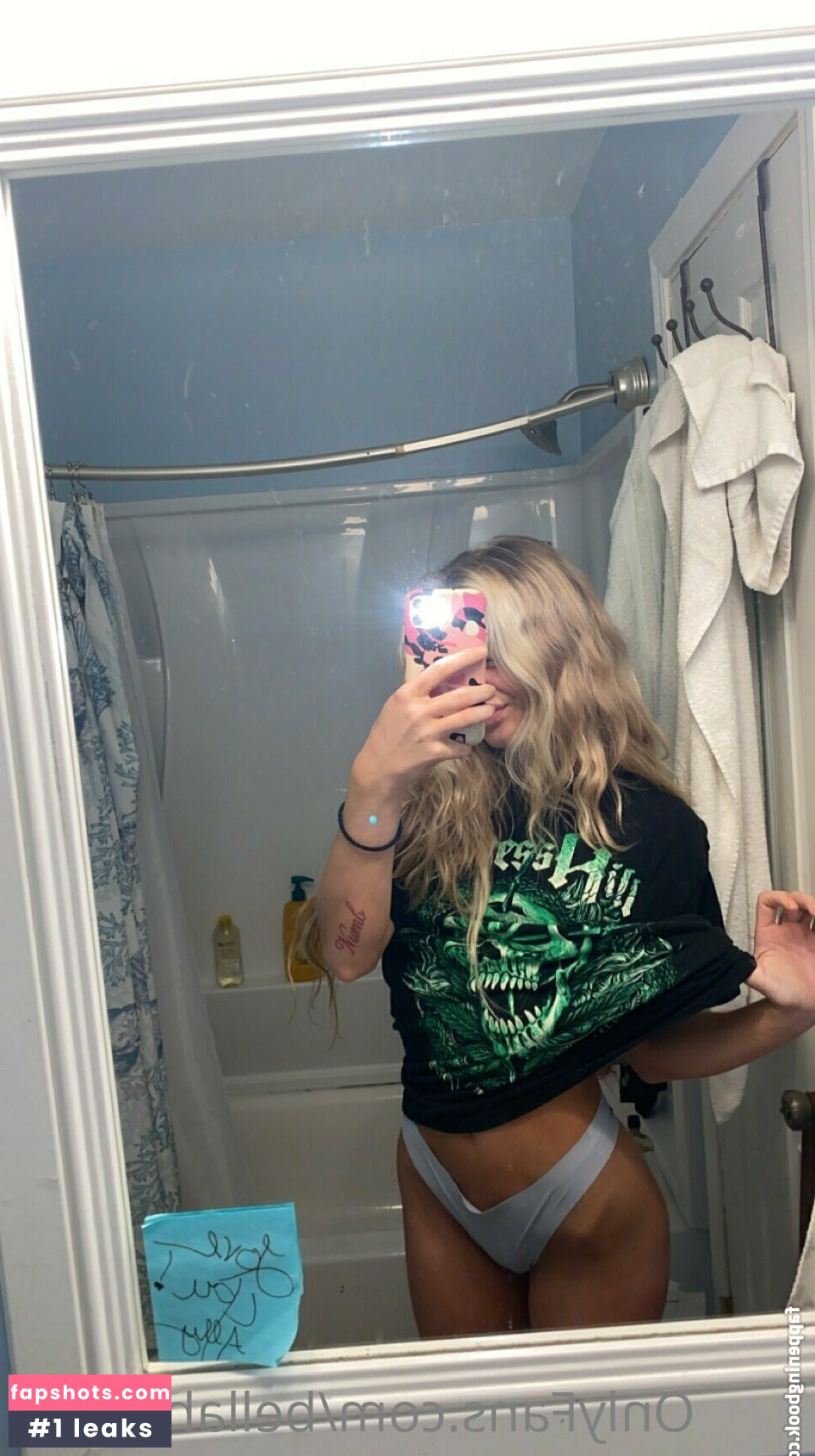 bellahaleyyy gallery photo #24