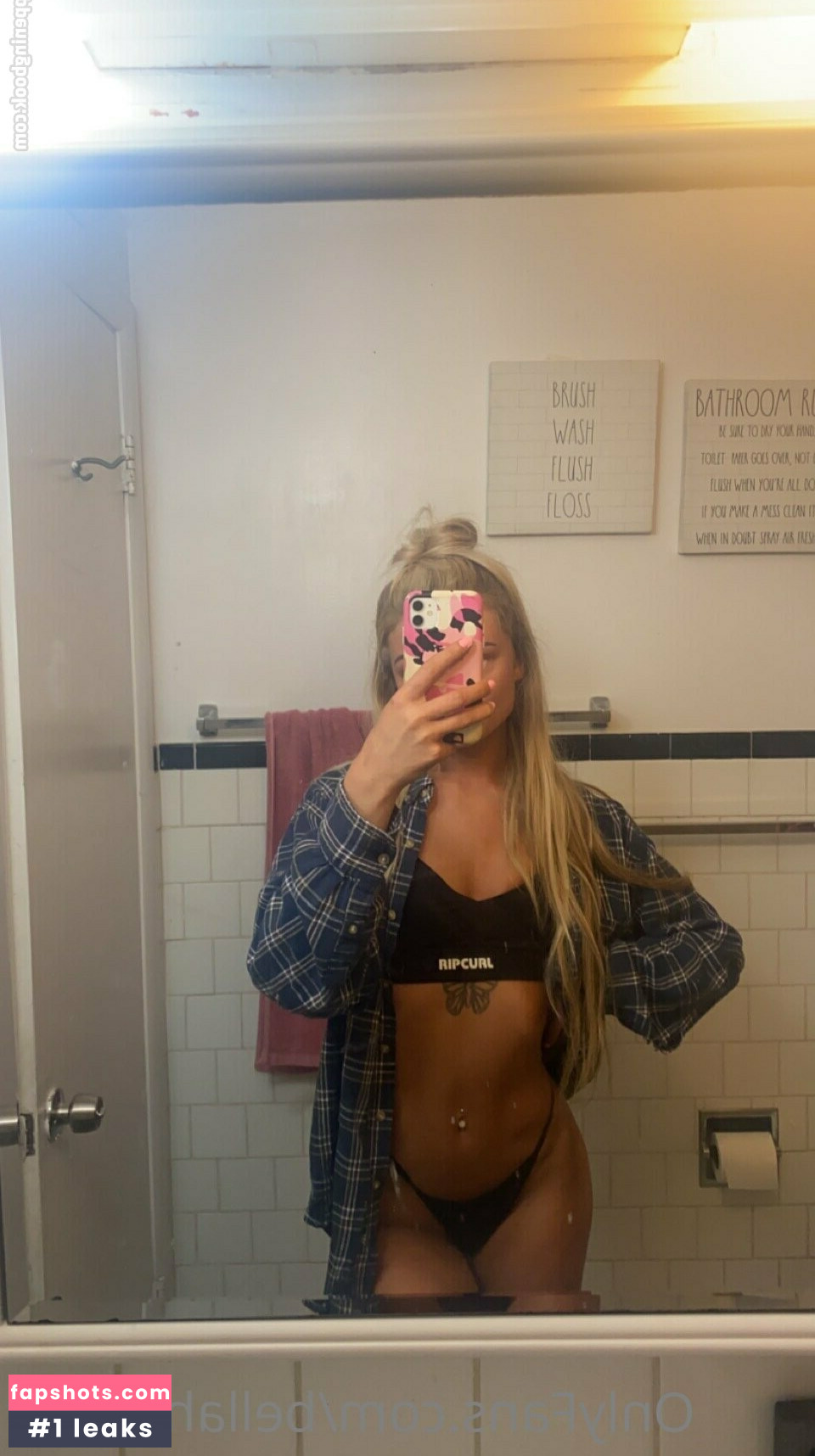 bellahaleyyy gallery photo #33