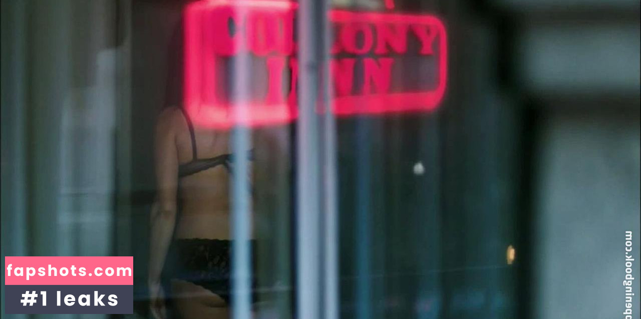 Bellamy Young gallery photo #28