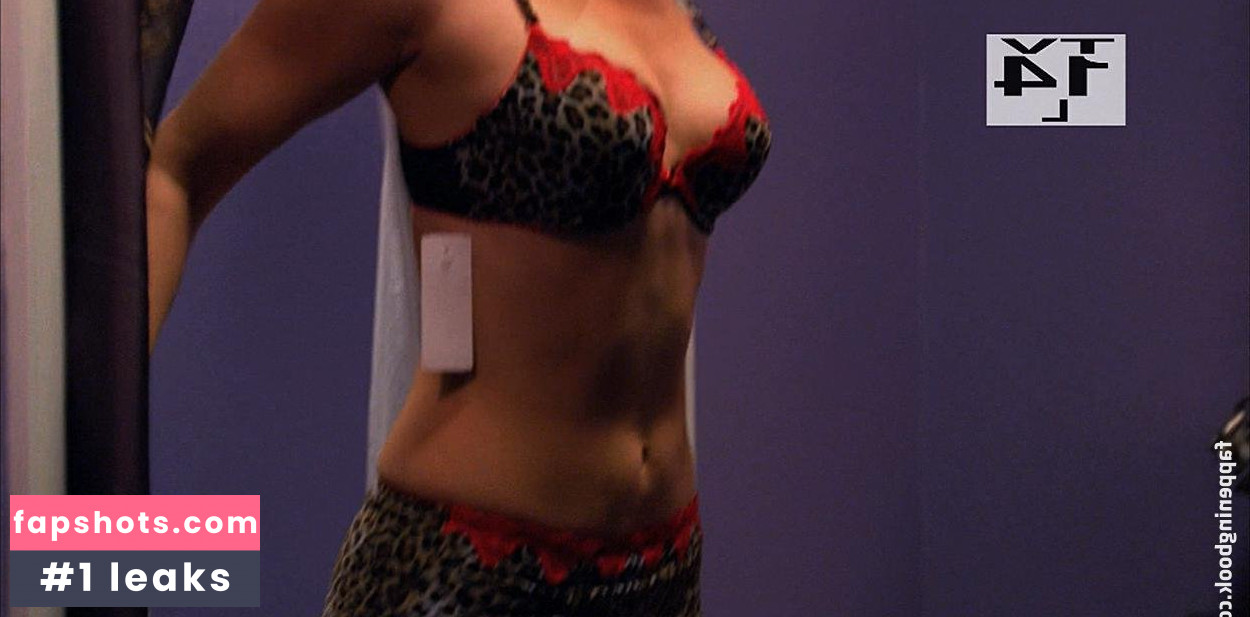 Bellamy Young gallery photo #31