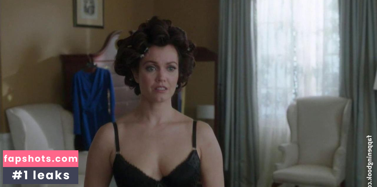 Bellamy Young gallery photo #33
