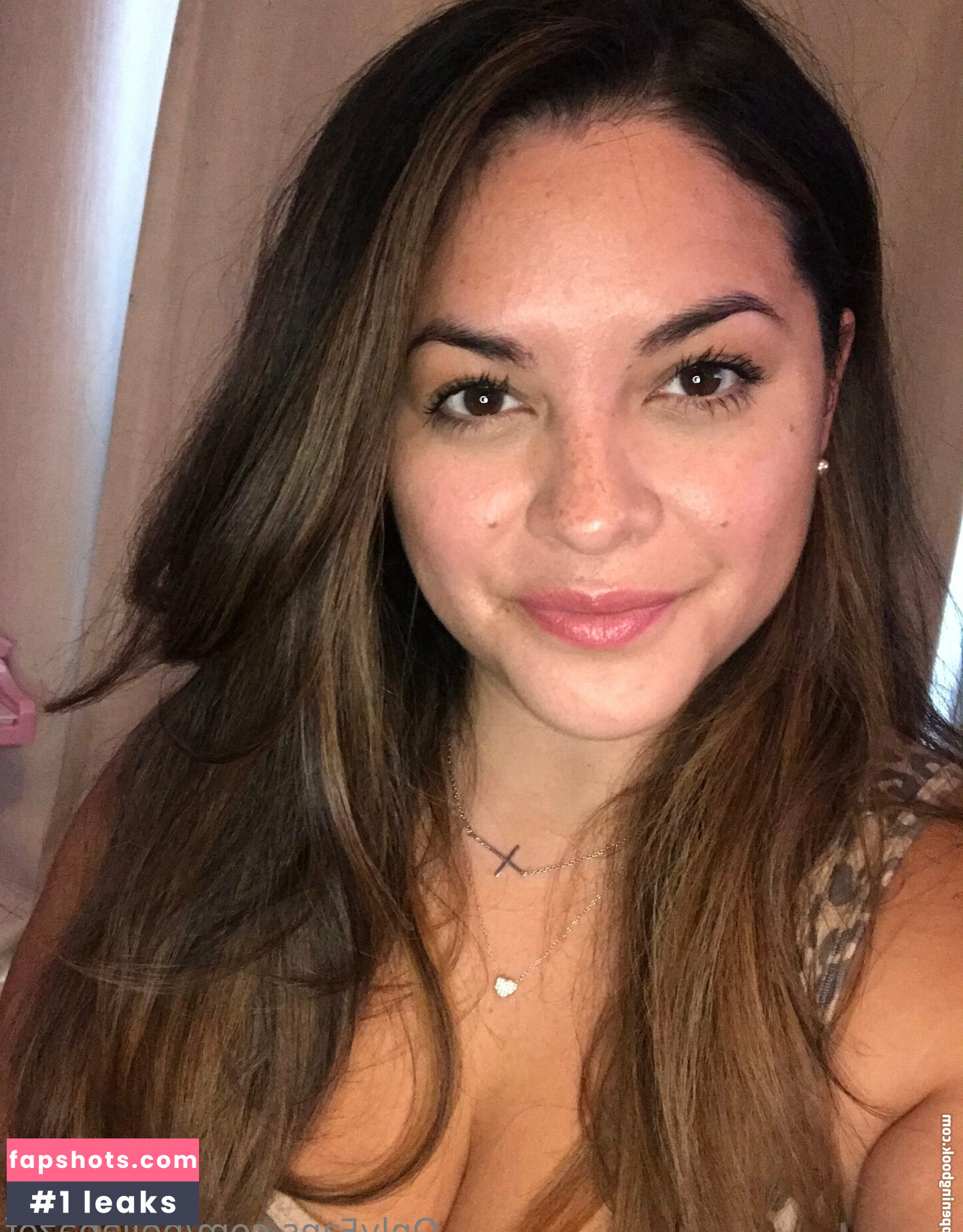 bellapazof gallery photo #9