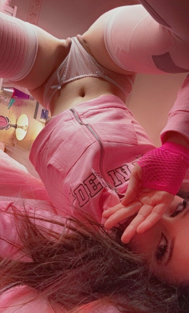 belle-delphine-11 gallery photo #2109