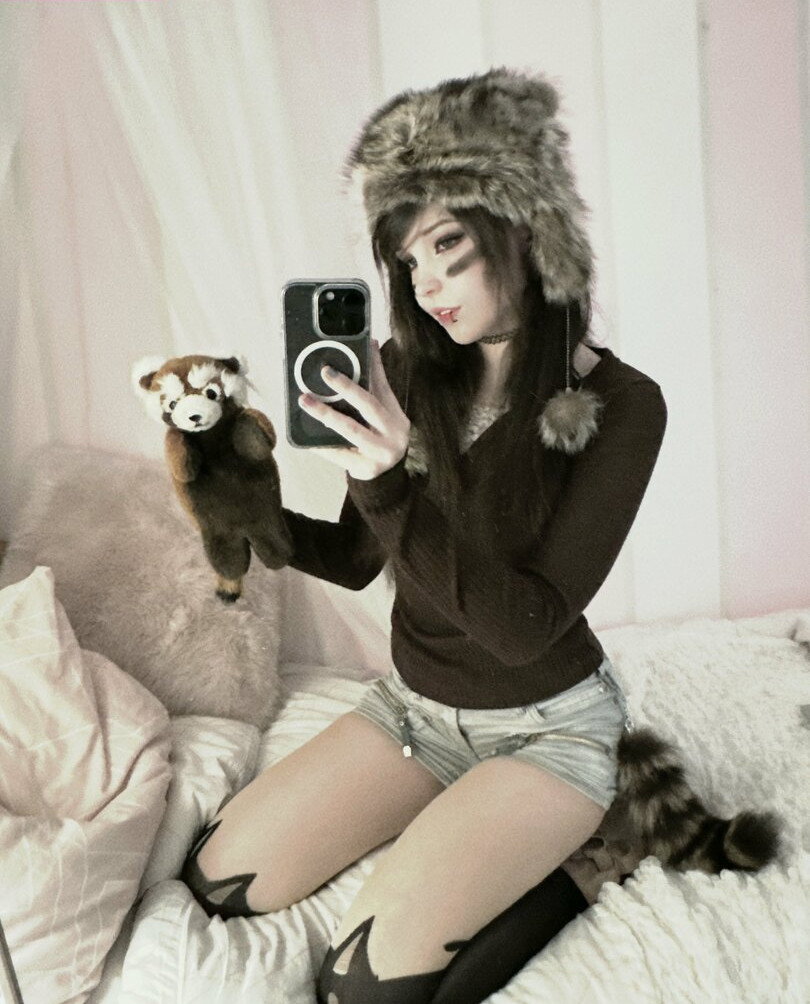 belle-delphine-11 gallery photo #2183