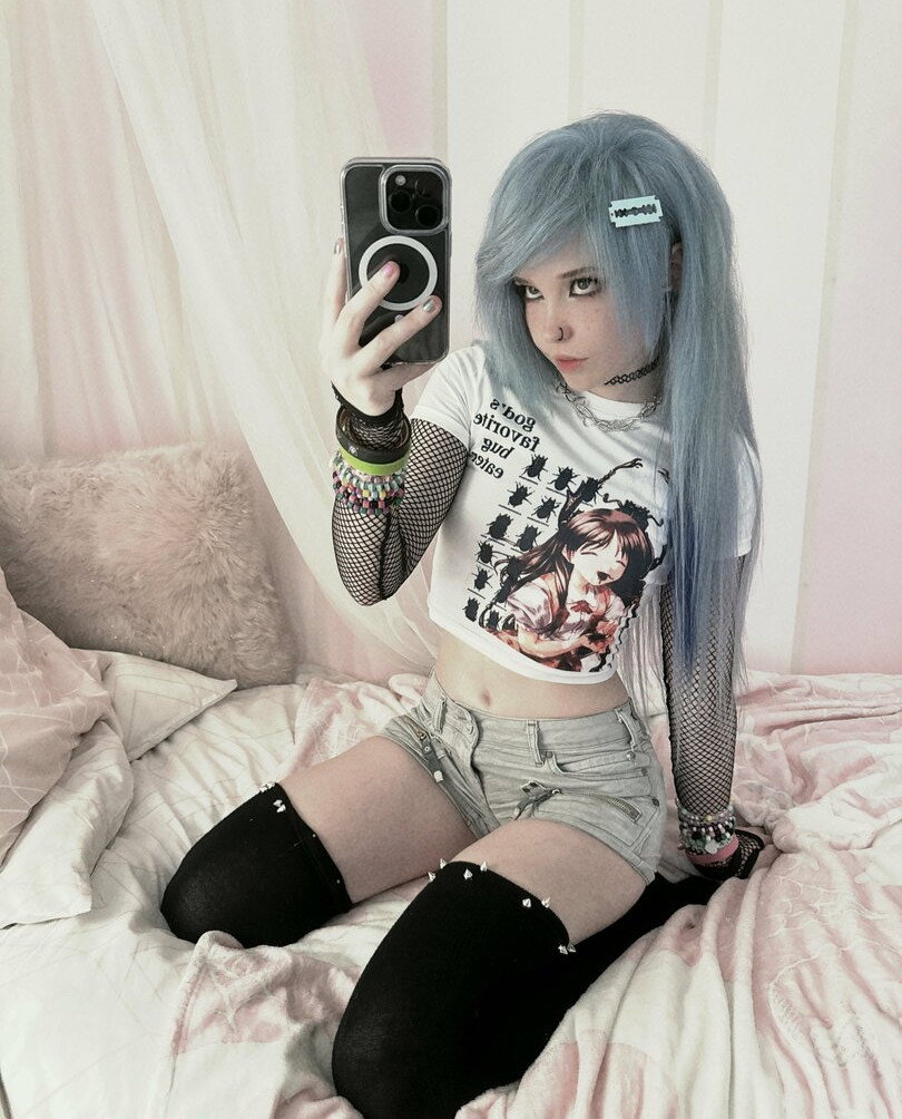 belle-delphine-11 gallery photo #2205