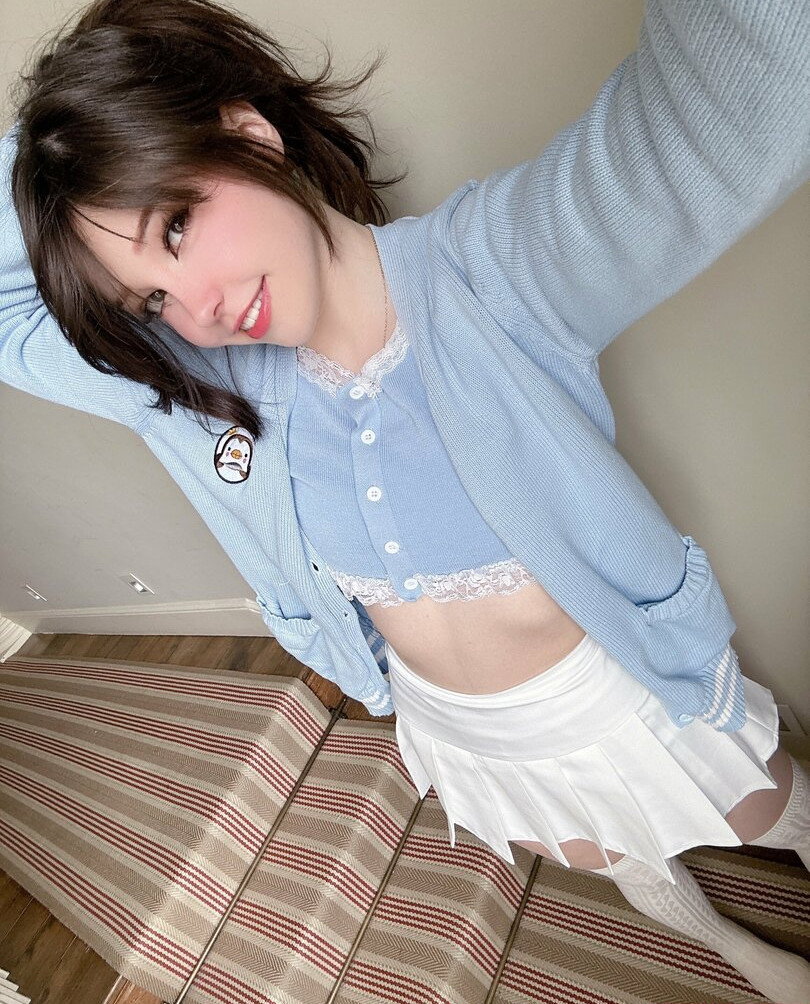belle-delphine-11 gallery photo #2500