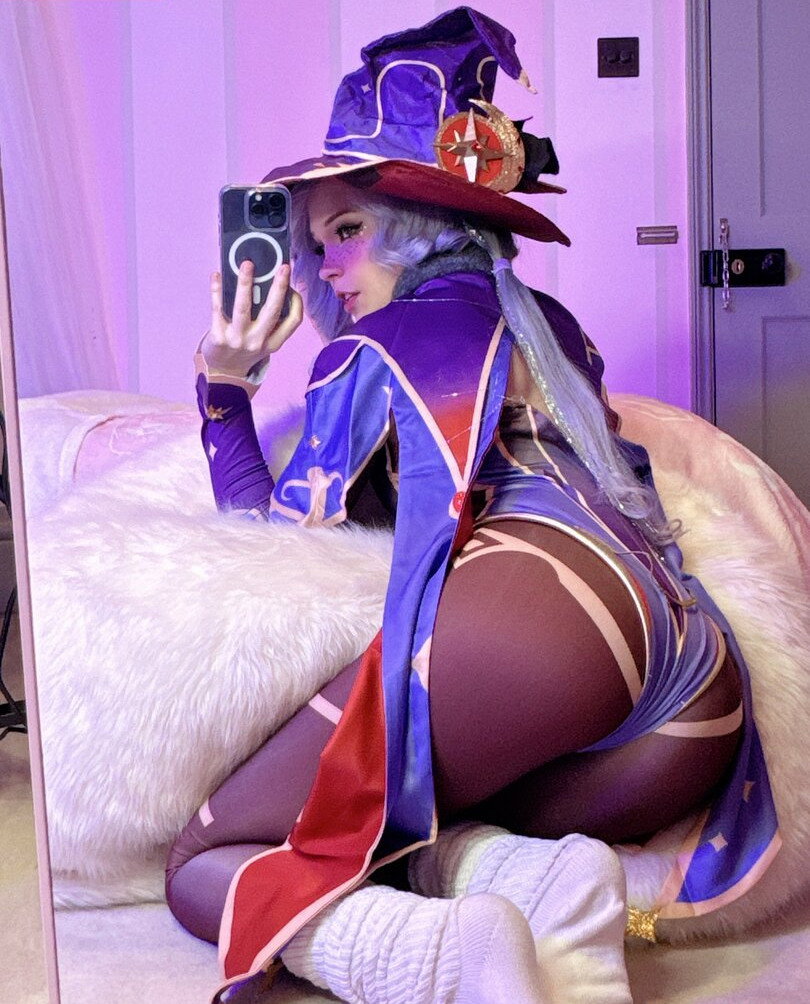 belle-delphine-11 gallery photo #2669