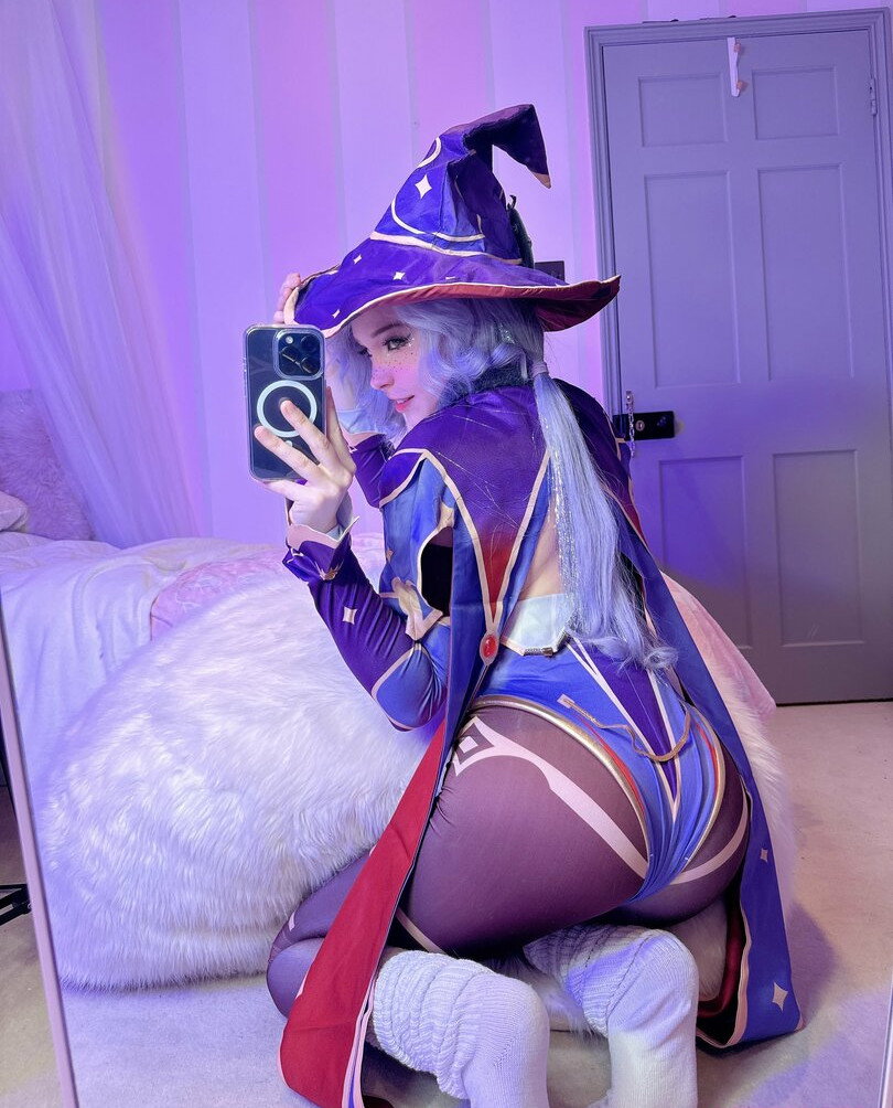 belle-delphine-11 gallery photo #2672