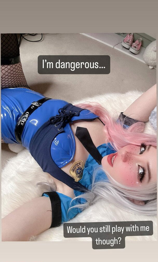 belle-delphine-11 gallery photo #2858
