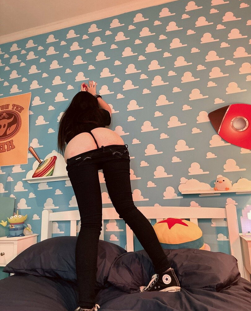 belle-delphine-11 gallery photo #2910