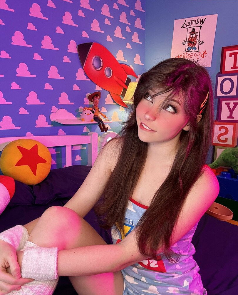 belle-delphine-11 gallery photo #2981