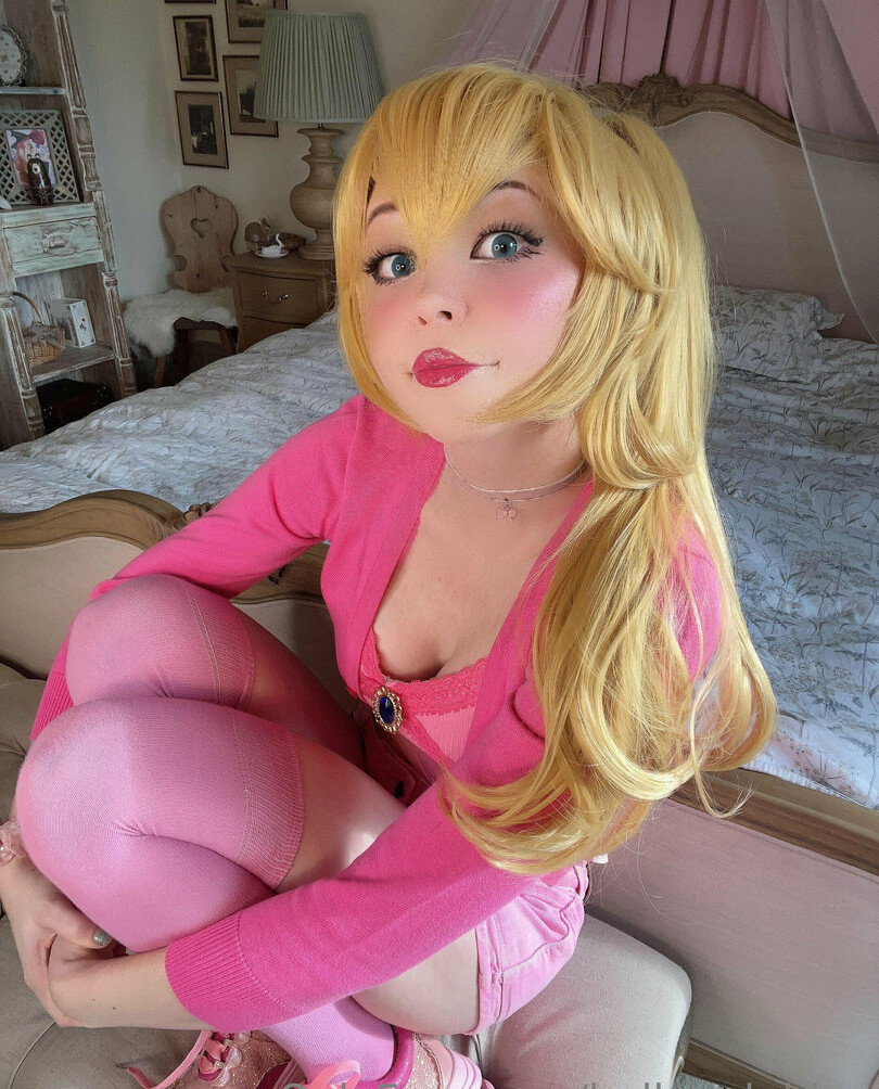 belle-delphine-11 gallery photo #3031