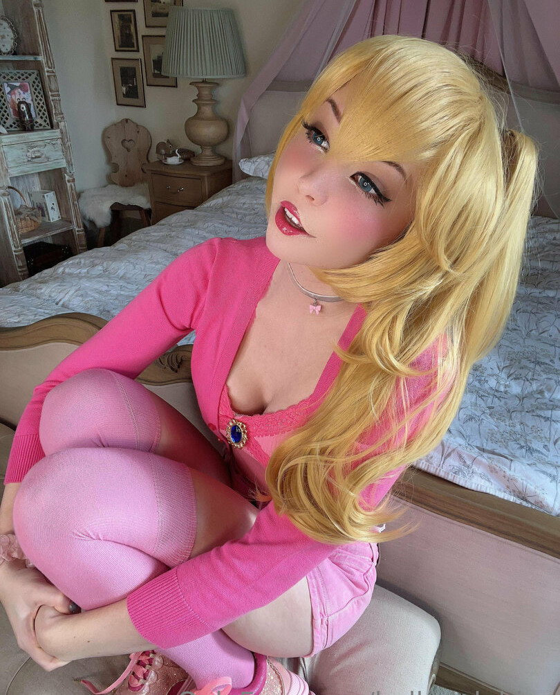 belle-delphine-11 gallery photo #3045