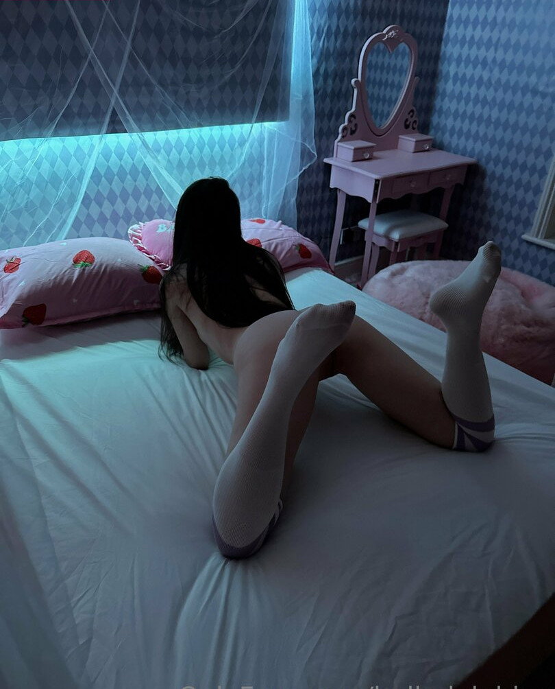 belle-delphine-11 gallery photo #3535