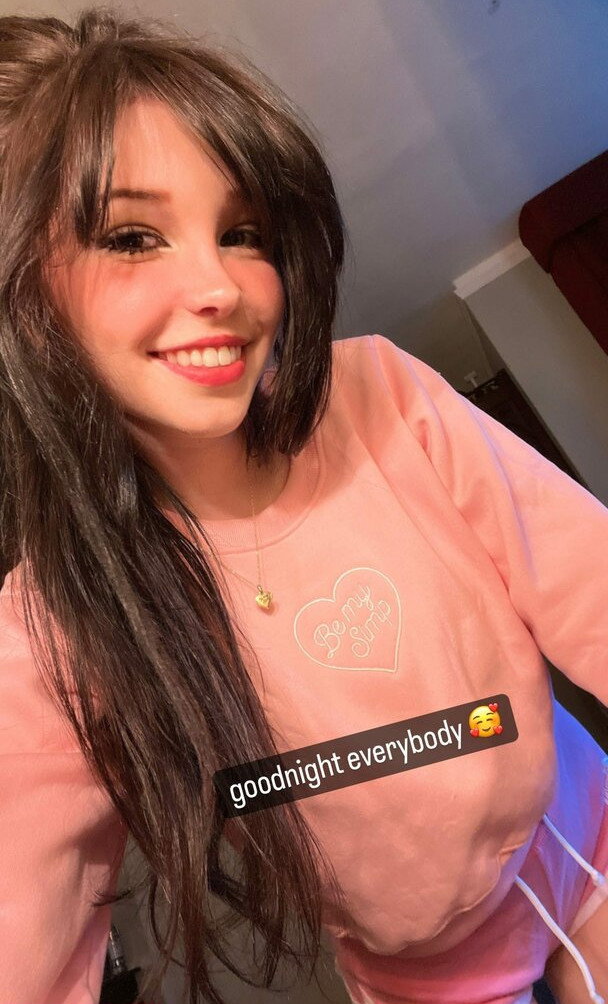 belle-delphine-11 gallery photo #3790