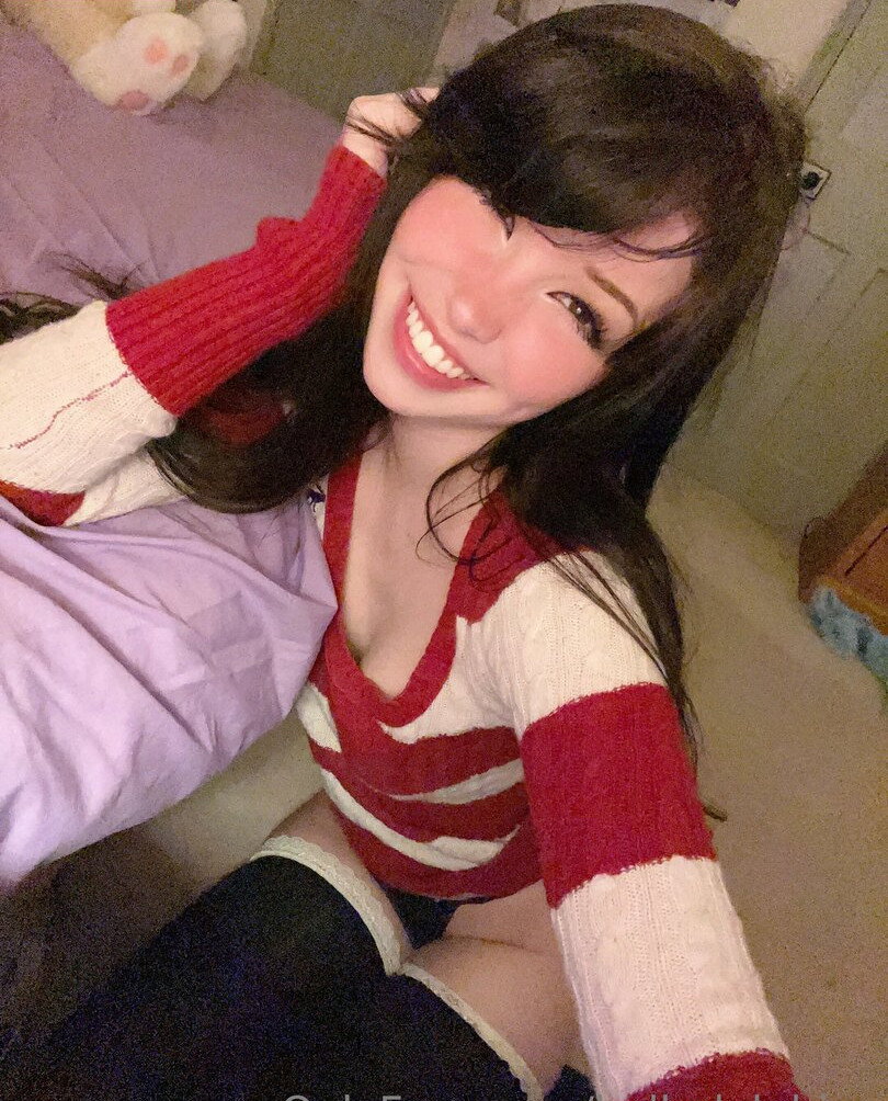 belle-delphine-11 gallery photo #3884