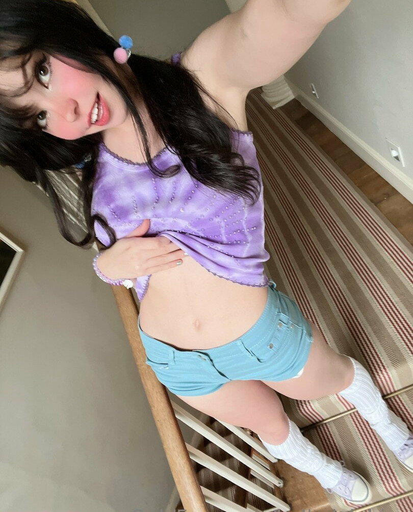 belle-delphine-11 gallery photo #4190