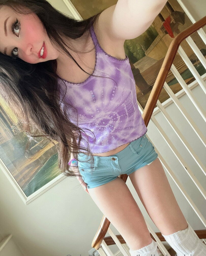 belle-delphine-11 gallery photo #4229