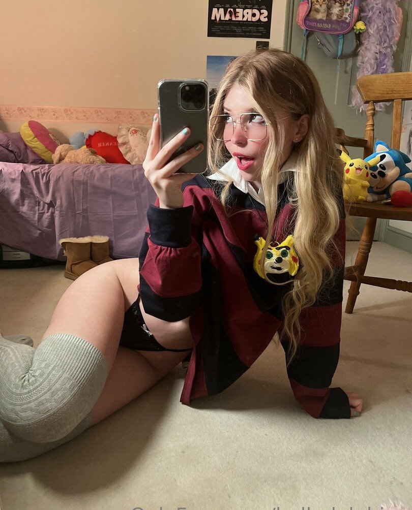 belle-delphine-11 gallery photo #4341