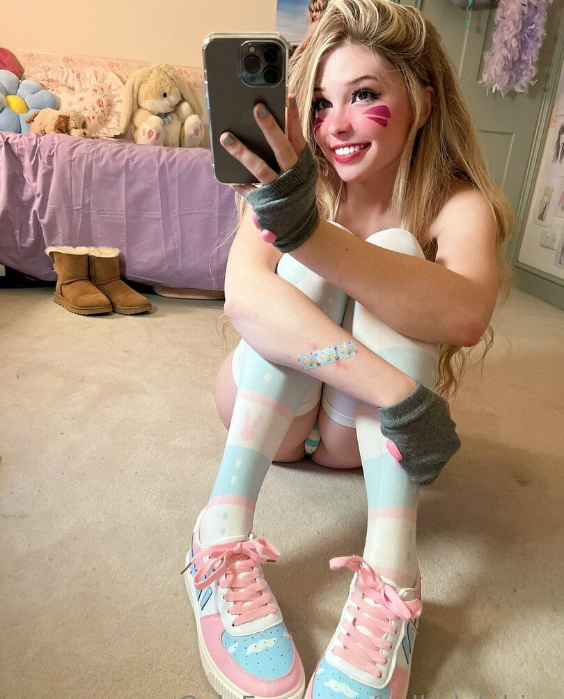 belle-delphine-11 gallery photo #4440