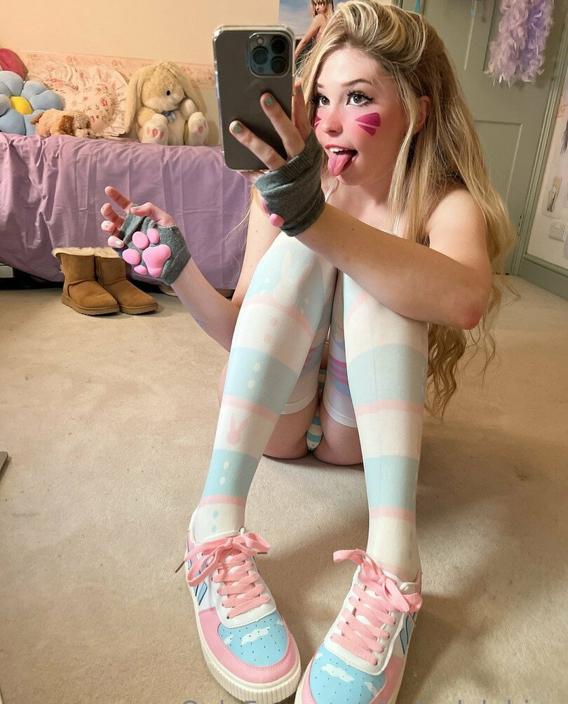 belle-delphine-11 gallery photo #4444