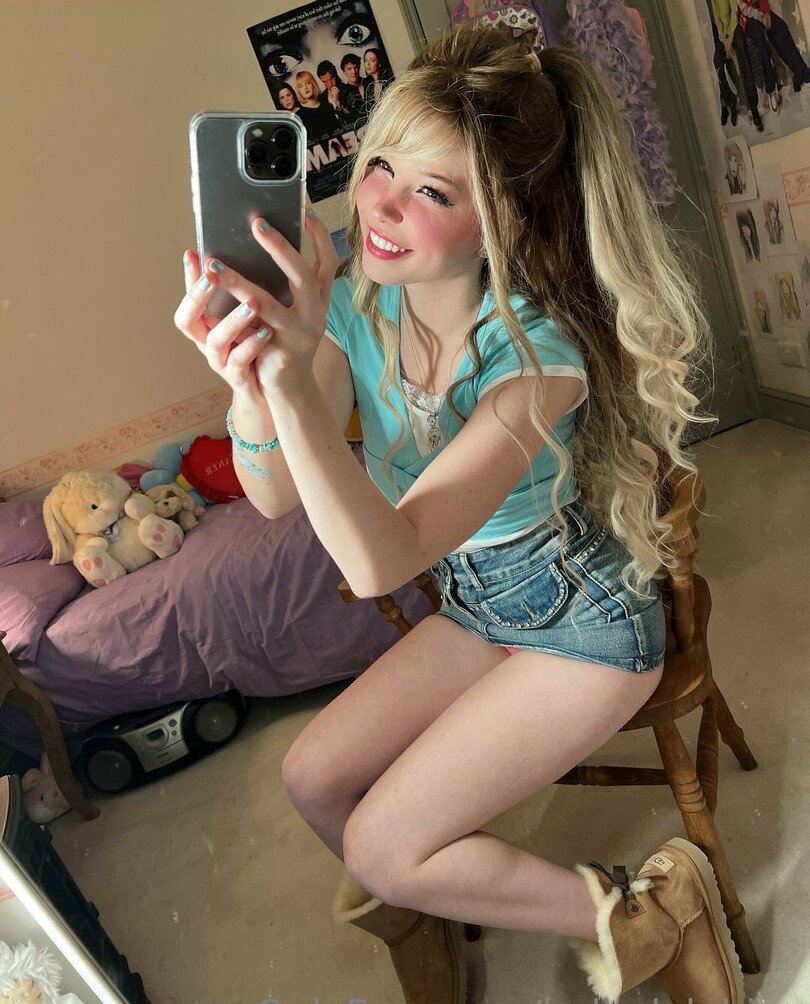 belle-delphine-11 gallery photo #4574
