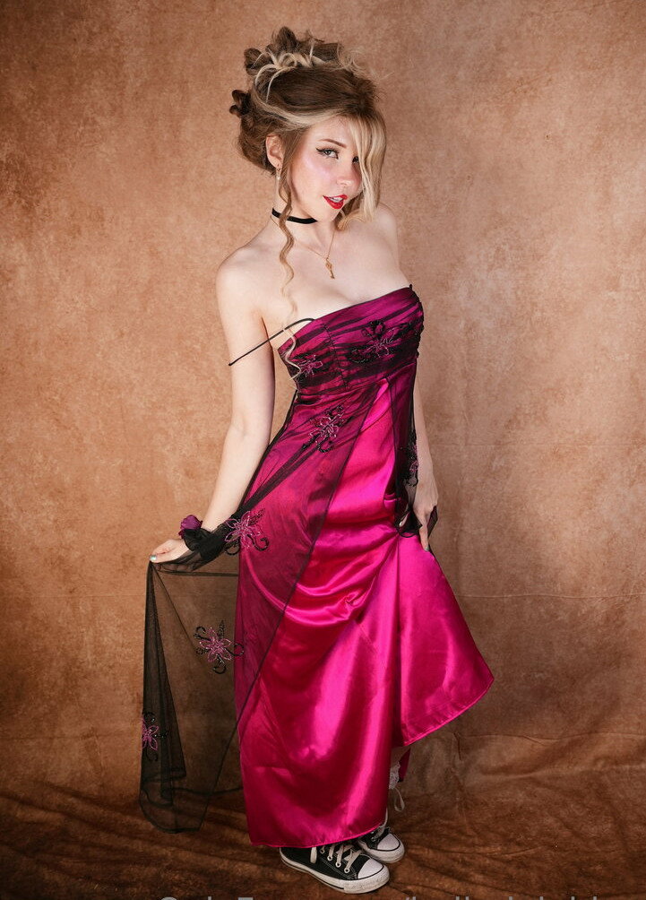 belle-delphine-11 gallery photo #4715