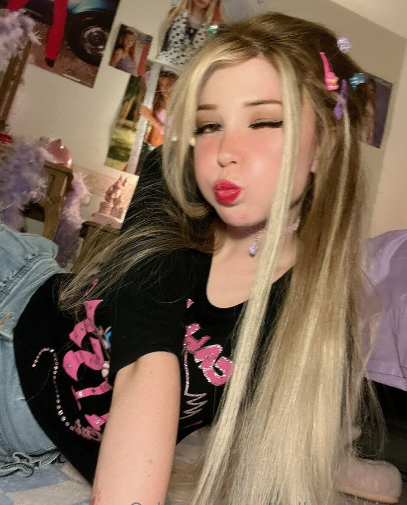 belle-delphine-11 gallery photo #4801