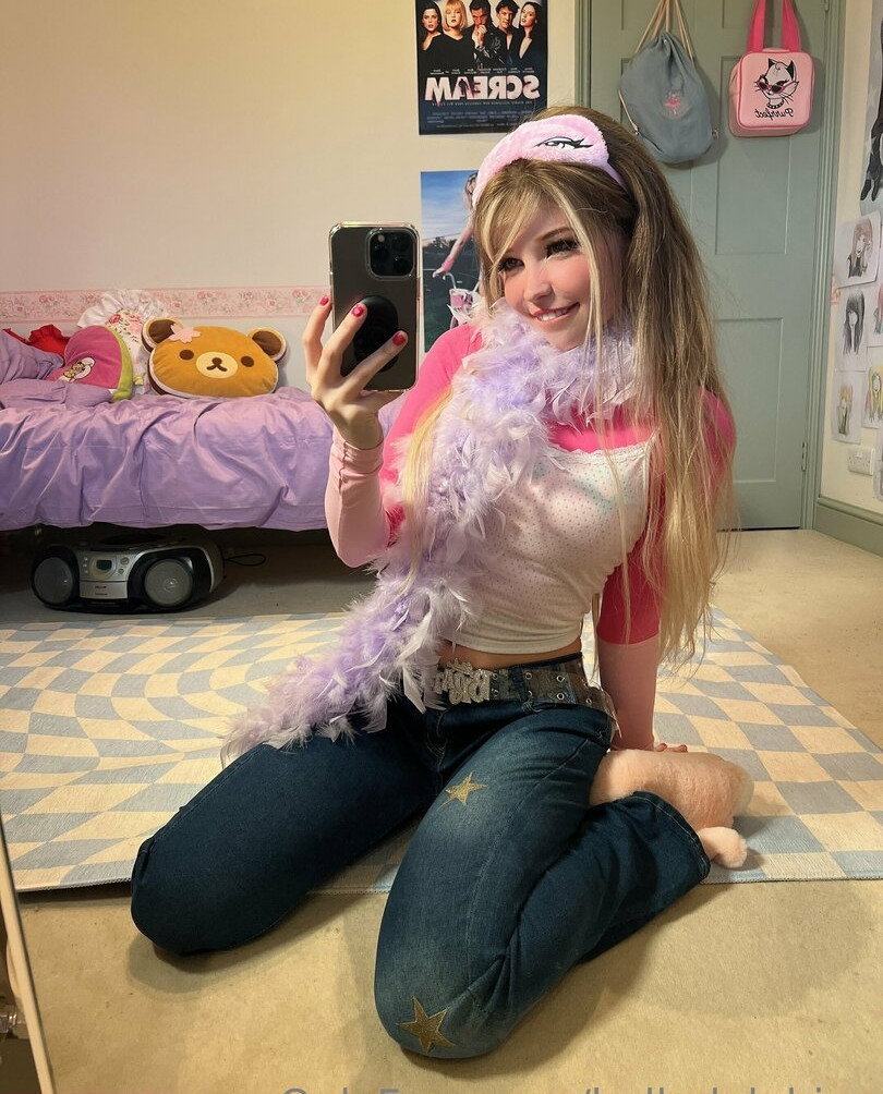 belle-delphine-11 gallery photo #4887