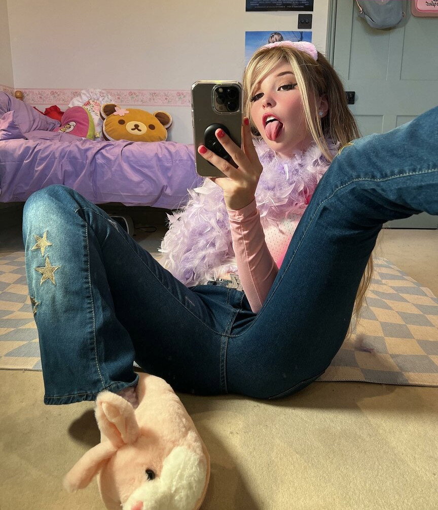 belle-delphine-11 gallery photo #5031