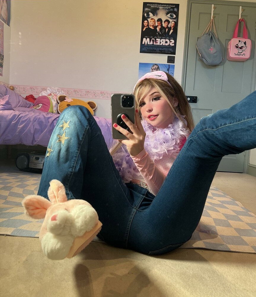 belle-delphine-11 gallery photo #5035