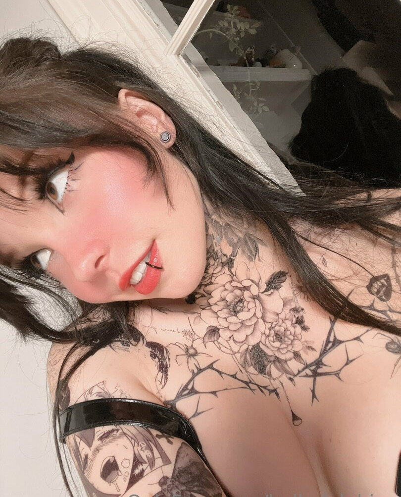 belle-delphine-11 gallery photo #5804