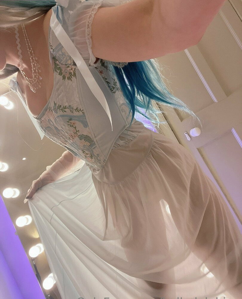 belle-delphine-11 gallery photo #6784