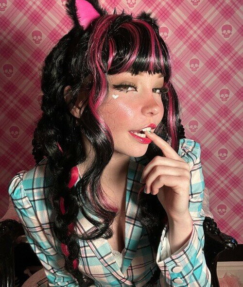 belle-delphine-11 gallery photo #7224