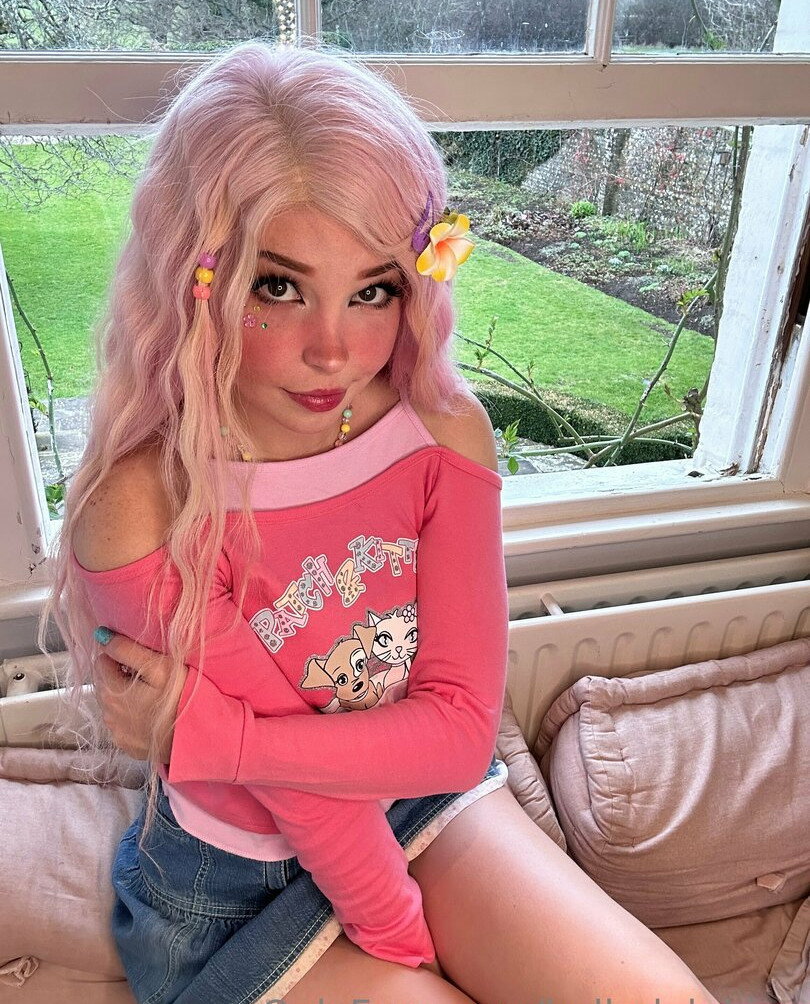 belle-delphine-11 gallery photo #7786