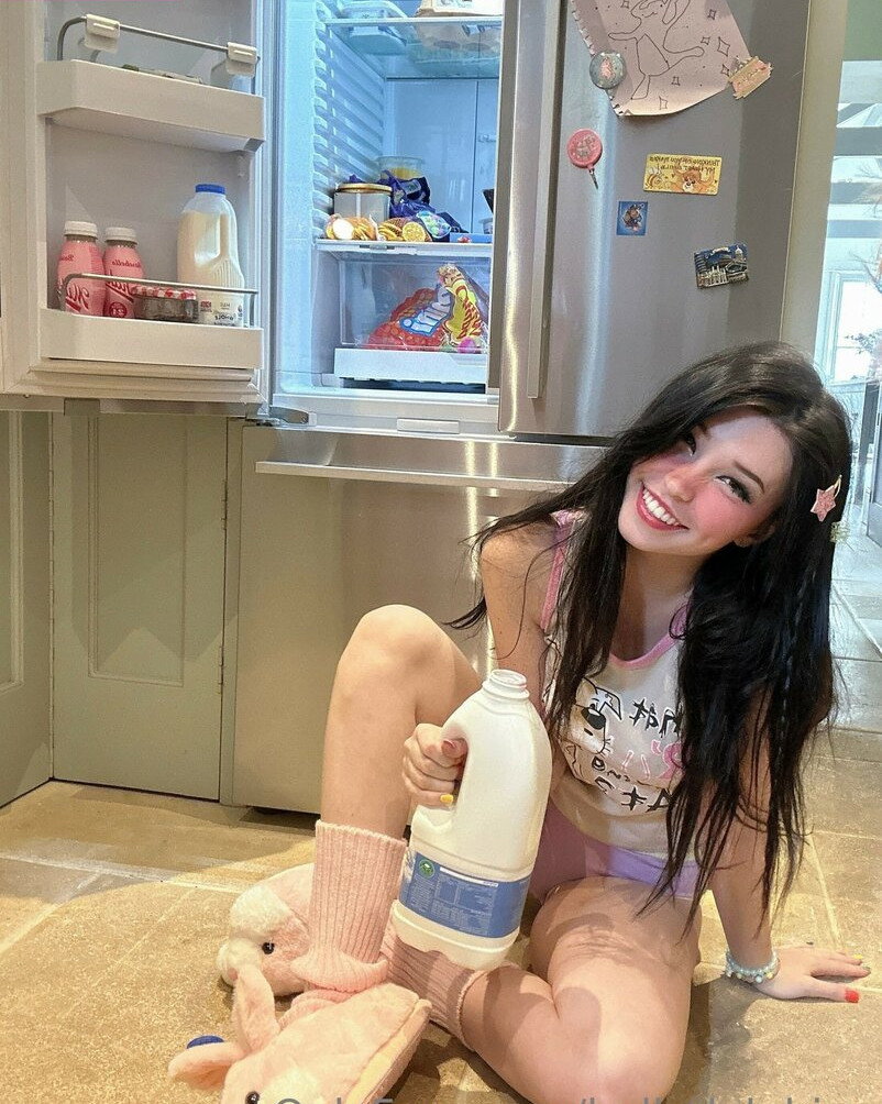 belle-delphine-11 gallery photo #8465