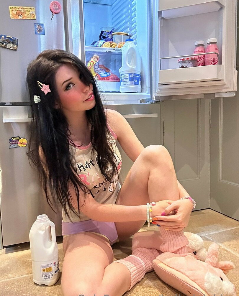 belle-delphine-11 gallery photo #8528
