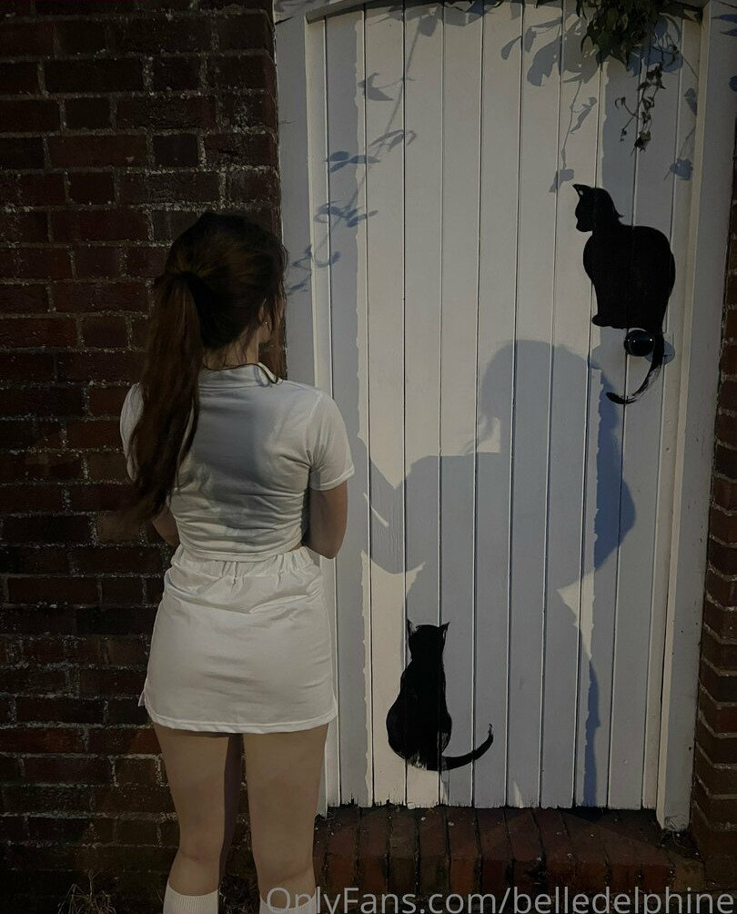 belle-delphine-11 gallery photo #8571