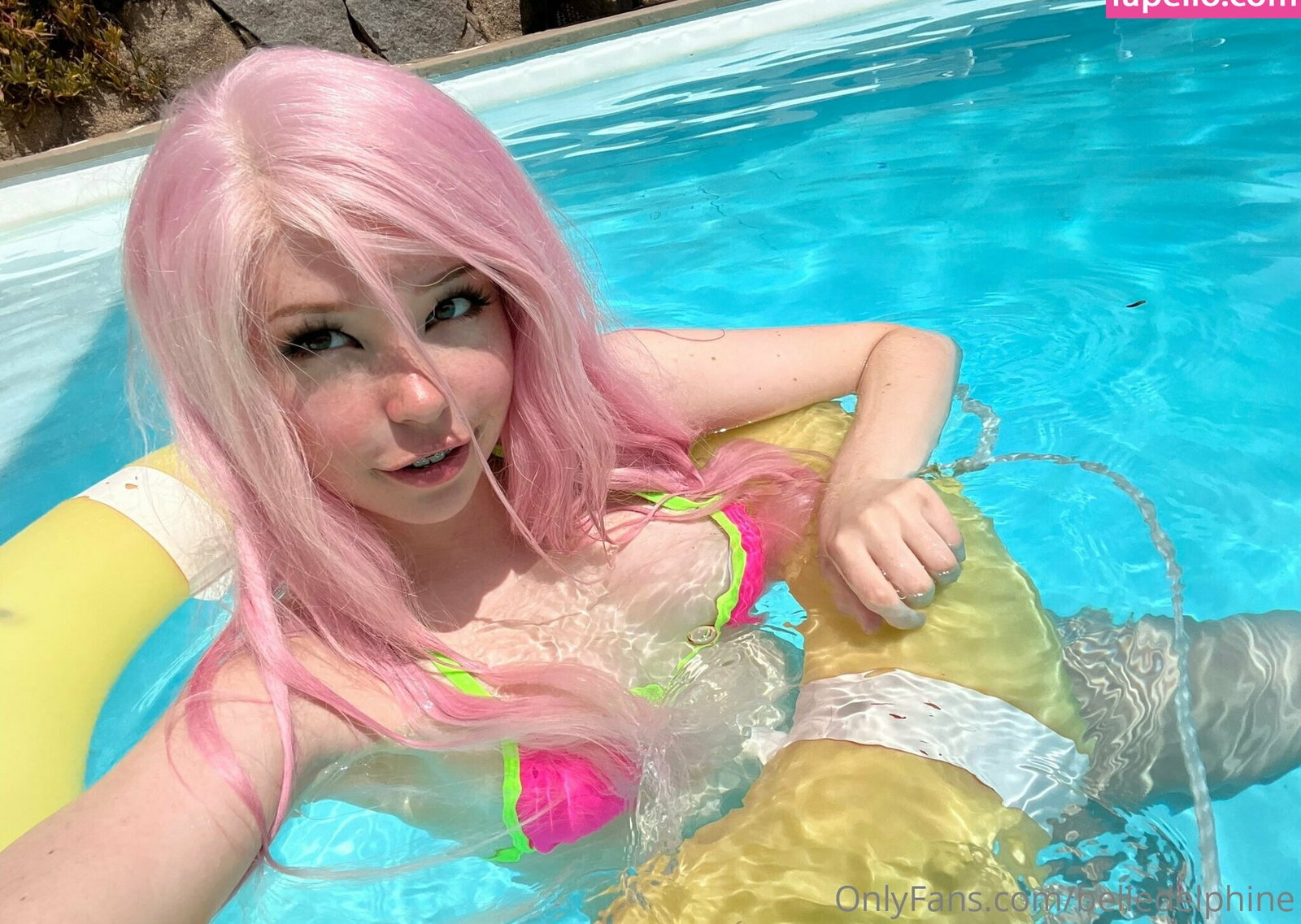 belle-delphine-11 gallery photo #8734