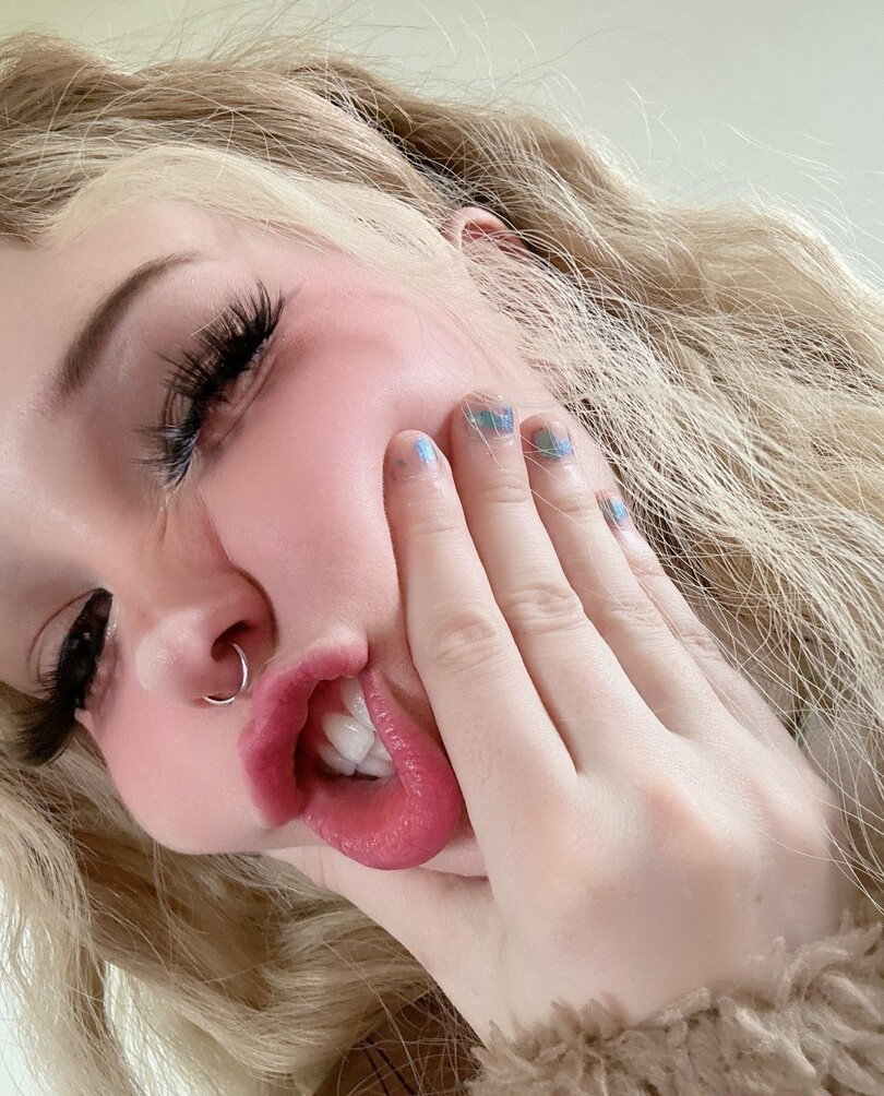 belle-delphine-11 gallery photo #889