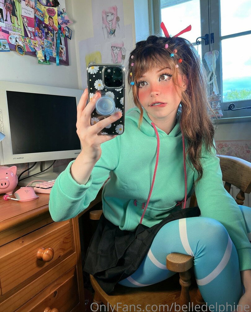belle-delphine-11 gallery photo #8944